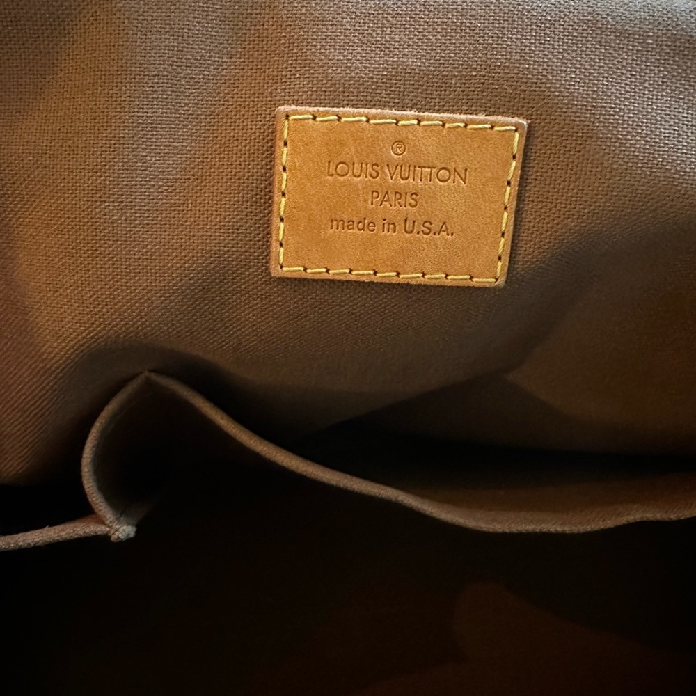 SOLD Louis Vuitton Tivoli GM - Picture 3 of 12